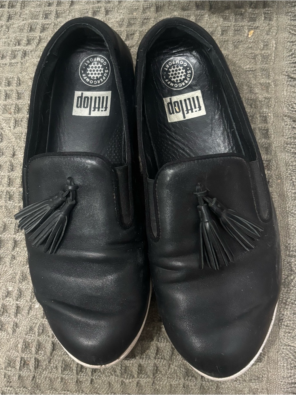 Fitflop Black Leather Tassel Slip-On Loafers